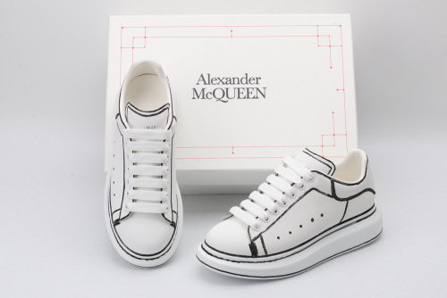  Arrenfashion A*exander M*queen Sneaker