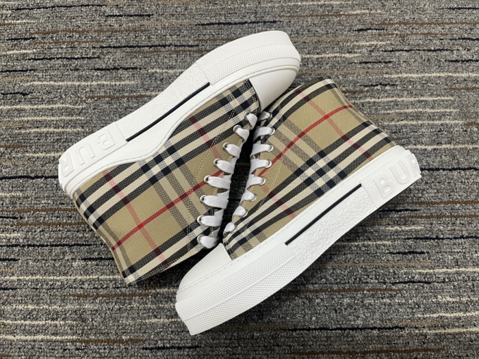  Arrenfashion Men Women B*urberry Top Sneakers