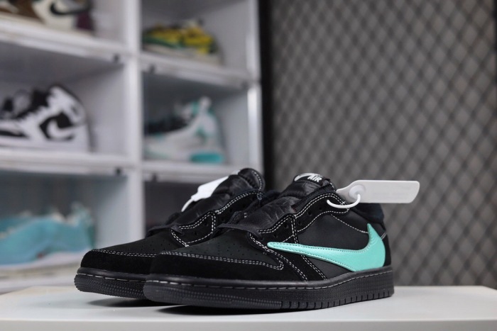 T*ravis S*cott Nike Air Jordan 1 low AJ1 ( Arrenfashion)