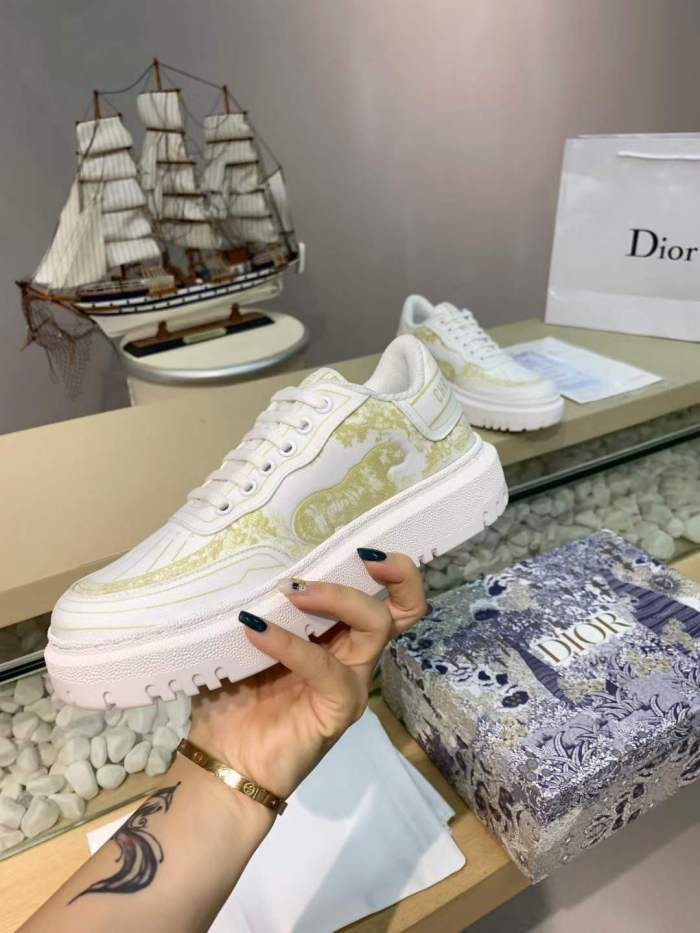  Arrenfashion Men Women D*or Top Sneaker