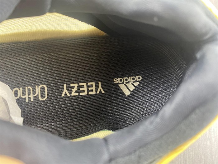  Arrenfashion  Arrenfashion Yeezy Boost 700 V3 HP5425