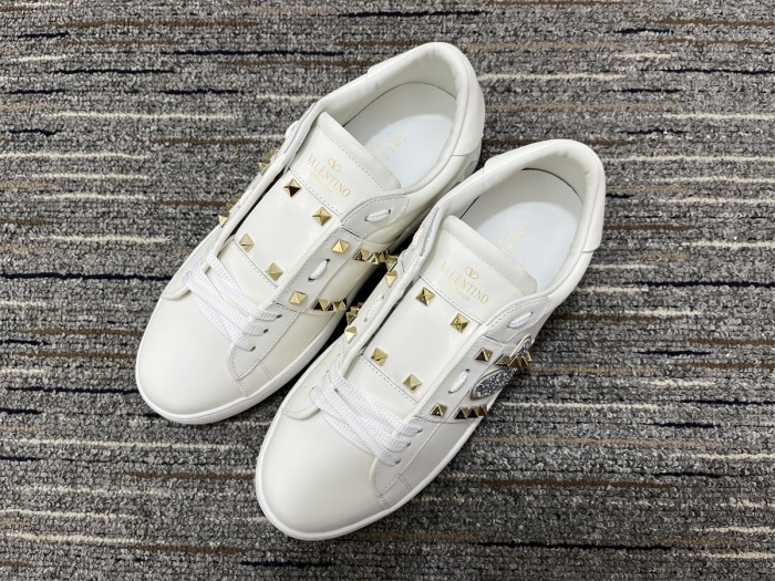  Arrenfashion Men Women 𝑉*𝐴𝐿𝐸𝑁𝑇𝐼𝑁𝑂 Top Sneakers