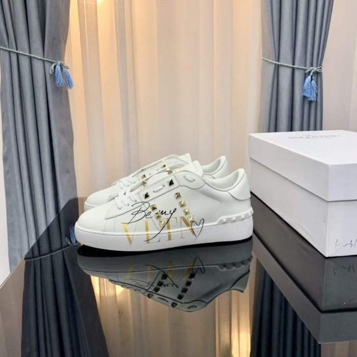 Women Men V*alentino Sneakers ( Arrenfashion)