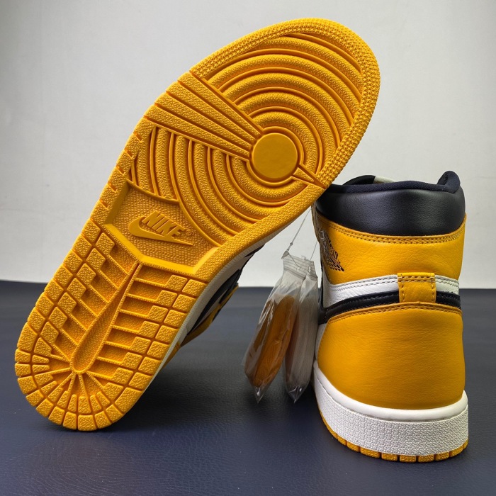 Arrenfashion Air Jordan 1 Yellow Toe 555088-711