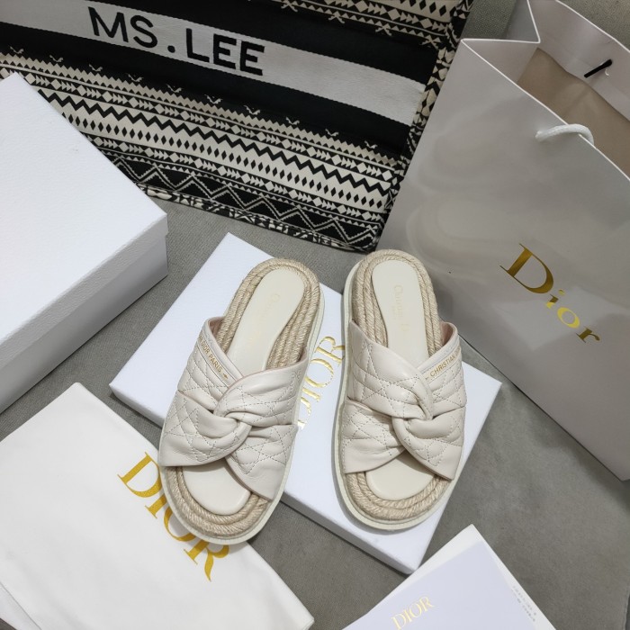  Arrenfashion Women D*or Sandals