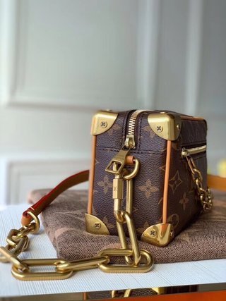  Arrenfashion L*ouis V*uitton Bag Top Quality 18.5*13*8cm