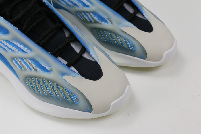  Arrenfashion  Arrenfashion Yeezy Boost 700 V3 Azareth
