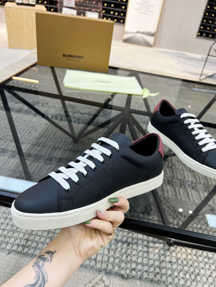 Men B*rberry Sneaker （Arrenfashion）