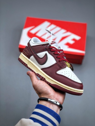 Nike SB Dunk Low (Arrenfashion)