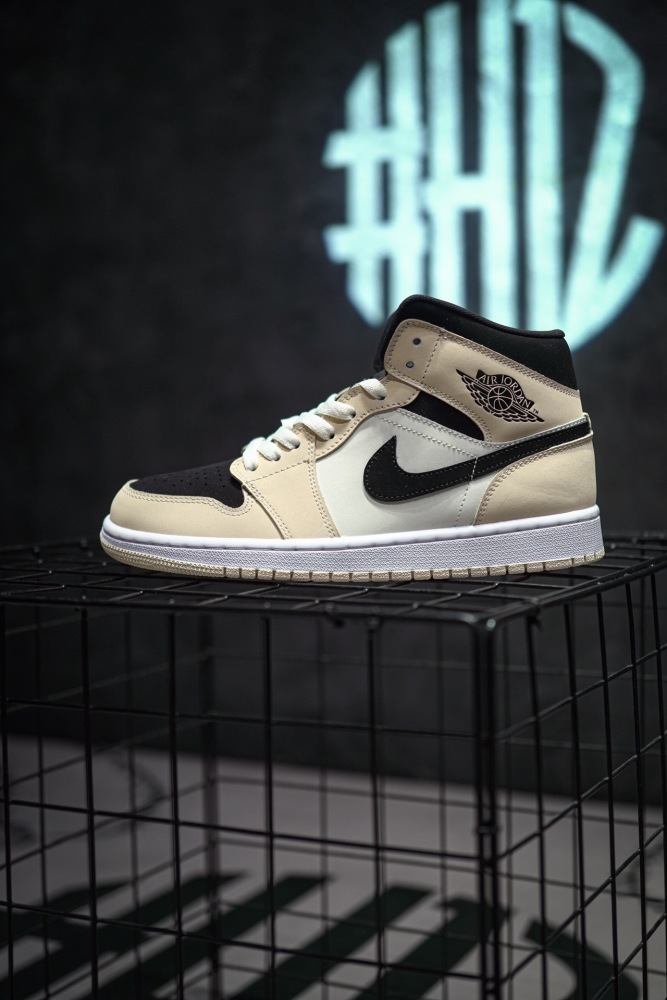 Nike Air Jordan 1 High AJ1 ( Arrenfashion)