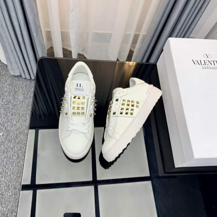Women Men V*alentino Sneakers ( Arrenfashion)