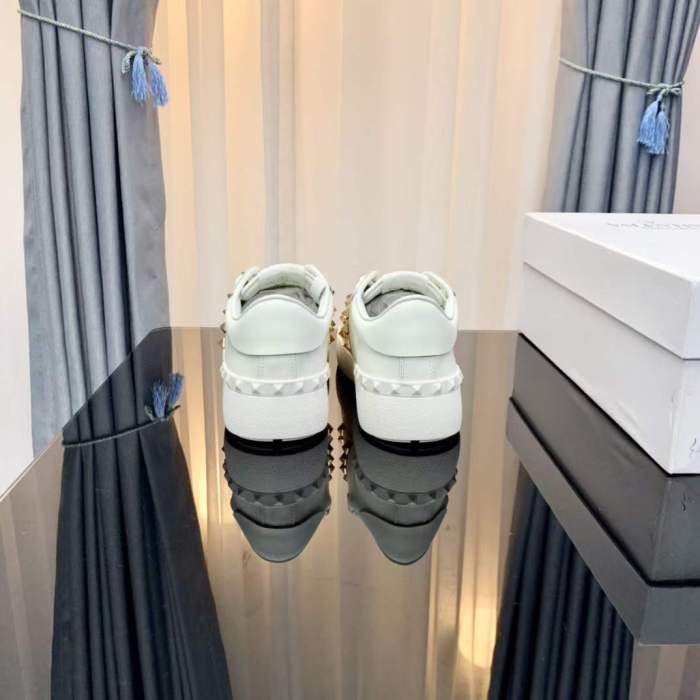 Women Men V*alentino Sneakers ( Arrenfashion)