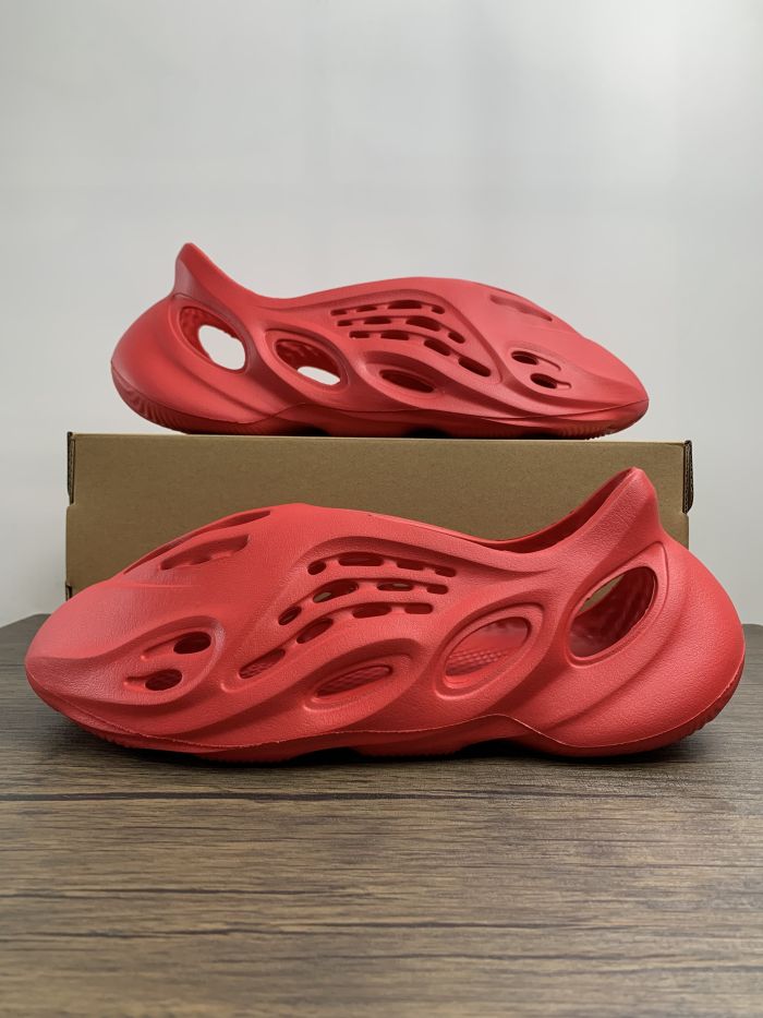  Arrenfashion  Arrenfashion Yeezy Foam Runner CW3355