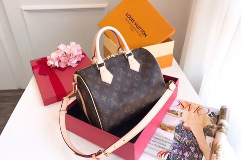  Arrenfashion L*ouis V*uitton Bag Top Quality