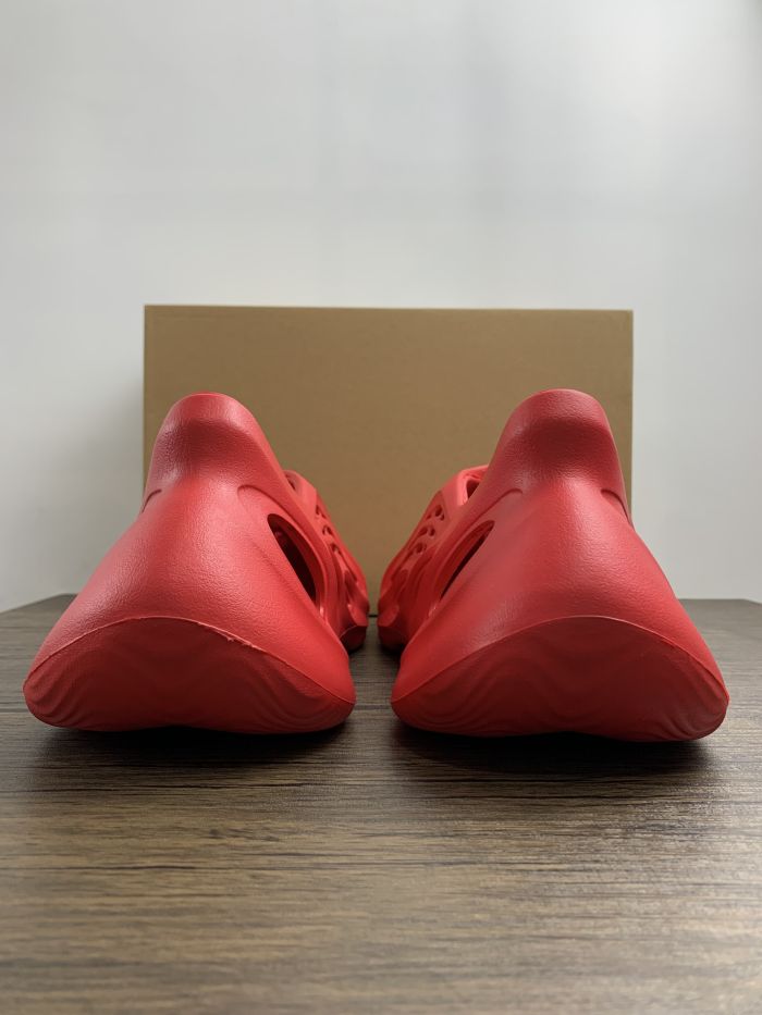  Arrenfashion  Arrenfashion Yeezy Foam Runner CW3355