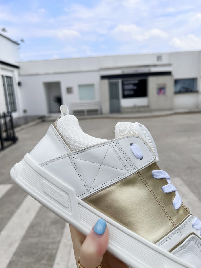  Arrenfashion Men Women V*ALENTINO Sneakers ( Arrenfashion)