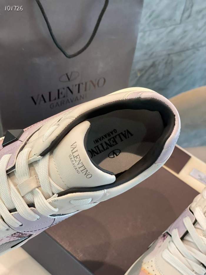 Women Men V*alentino Sneakers ( Arrenfashion)
