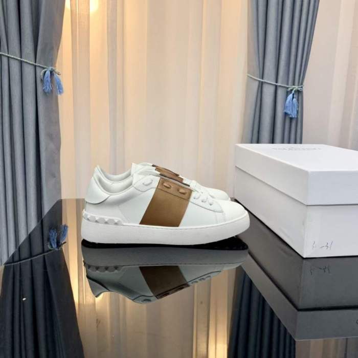 Women Men V*alentino Sneakers ( Arrenfashion)
