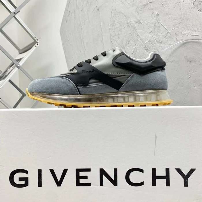 Men G*ivenchy Top Sneaker （ Arrenfashion ）