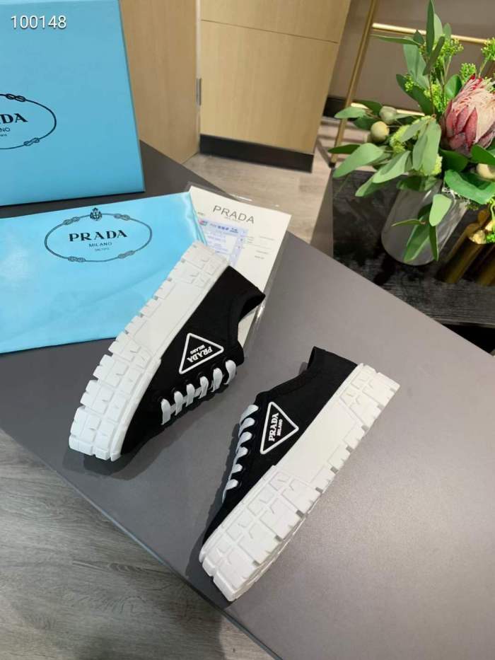  Arrenfashion Women P*rada Top Sneaker