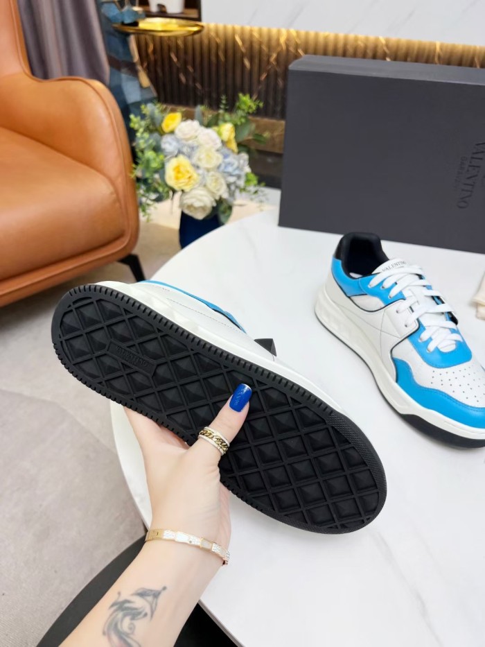  Arrenfashion Women Men V*alentino Sneakers ( Arrenfashion)