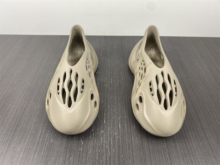  Arrenfashion  Arrenfashion Yeezy Foam Runner GX4472