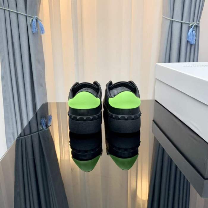 Women Men V*alentino Sneakers ( Arrenfashion)
