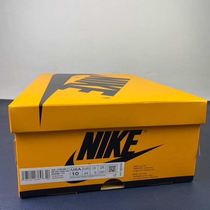  Arrenfashion Air Jordan 1 Yellow Toe 555088-711