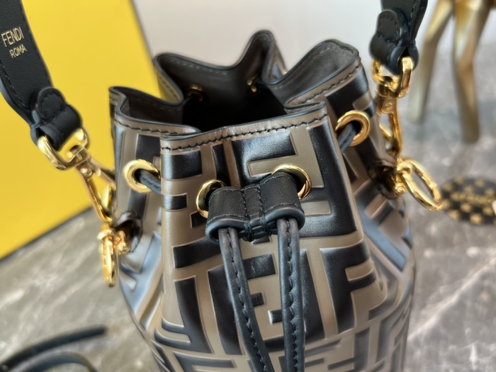  Arrenfashion F*endi Bag Top Quality 12*10*18CM