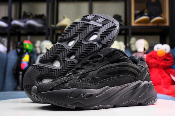 Arrenfashion  Arrenfashion Yeezy Boost 700 V2 “Vanta”