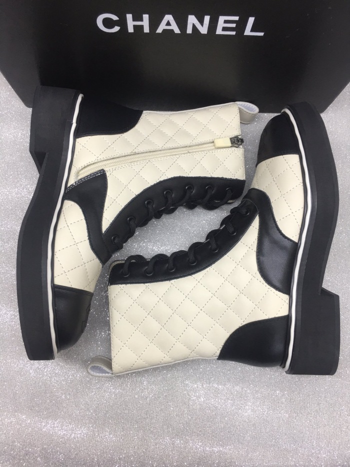 Women C*hanel Top Boots ( Arrenfashion)