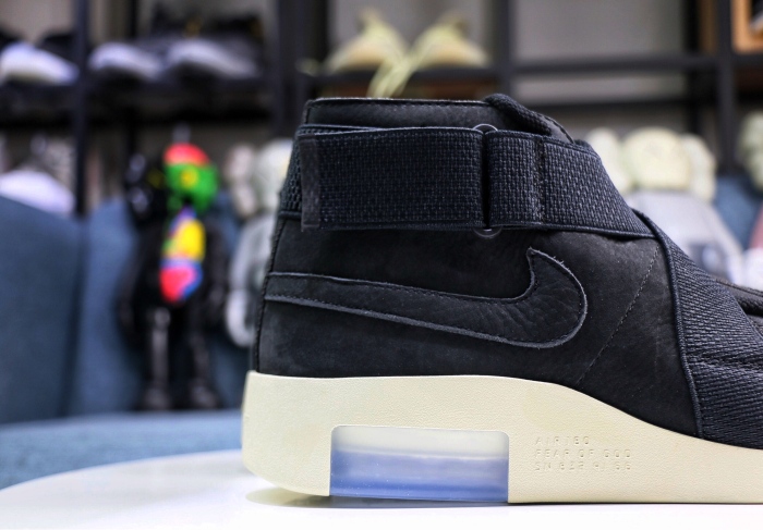  from Arrenfashion Air Fear of God 180 “ Black ”
