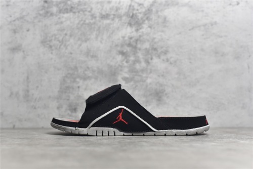 Nike Air Jordan 4 Slippers (Arrenfashion)