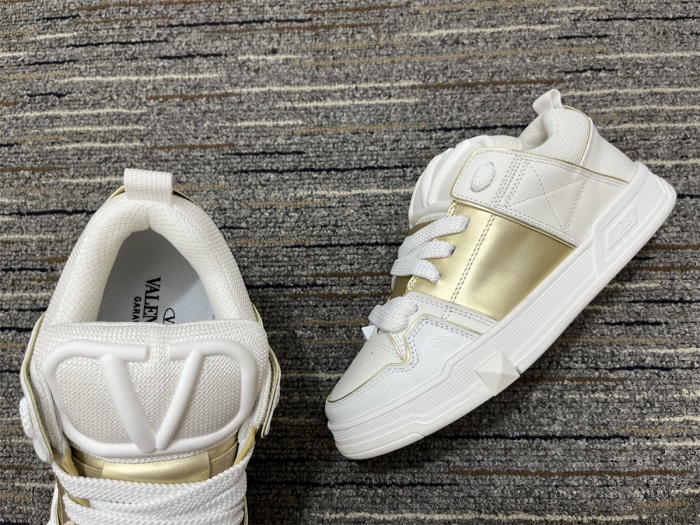  Arrenfashion Men Women 𝑉*𝐴𝐿𝐸𝑁𝑇𝐼𝑁𝑂 Top Sneakers