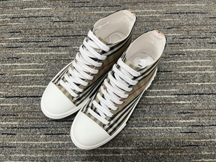  Arrenfashion Men Women B*urberry Top Sneakers