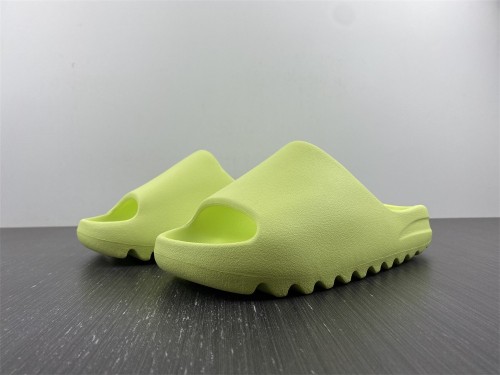  Arrenfashion  Arrenfashion Yeezy Slide HQ6447