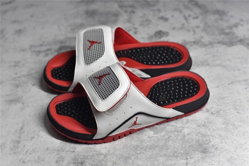 Nike Air Jordan 4 Slippers (Arrenfashion)