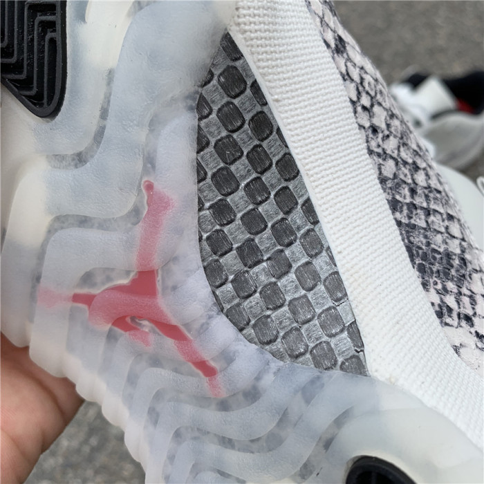  Arrenfashion Air Jordan 11 Low SE “Snakeskin” CD6846-002