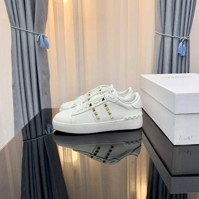 Women Men V*alentino Sneakers ( Arrenfashion)
