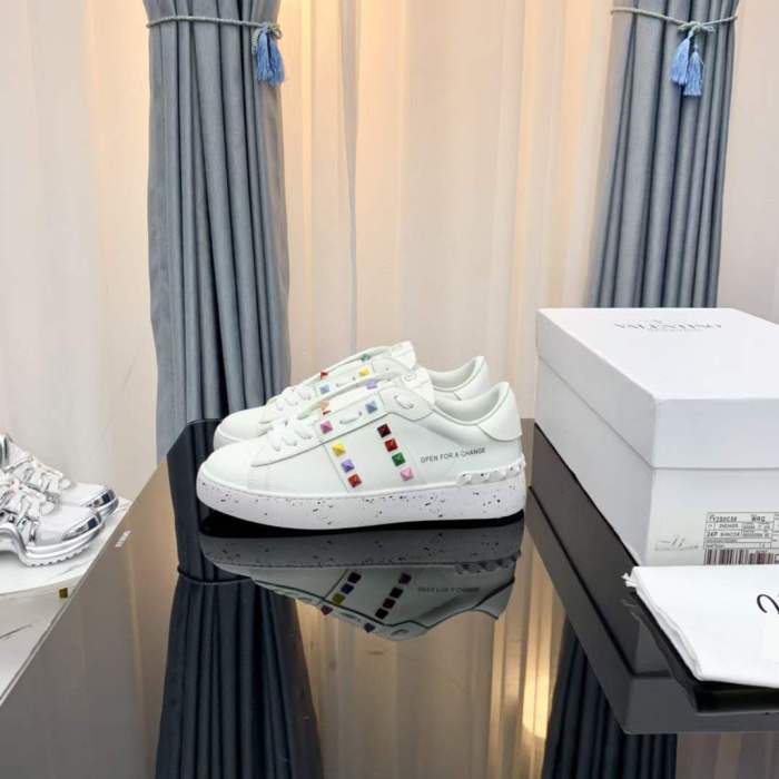 Women Men V*alentino Sneakers ( Arrenfashion)