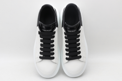  Arrenfashion A*exander M*queen Sneaker