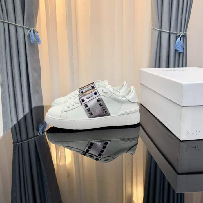 Women Men V*alentino Sneakers ( Arrenfashion)