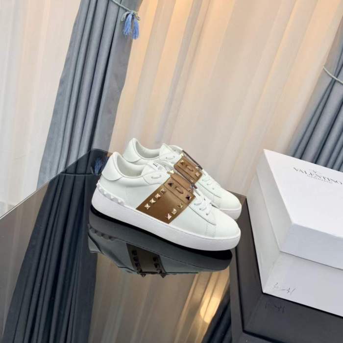 Women Men V*alentino Sneakers ( Arrenfashion)