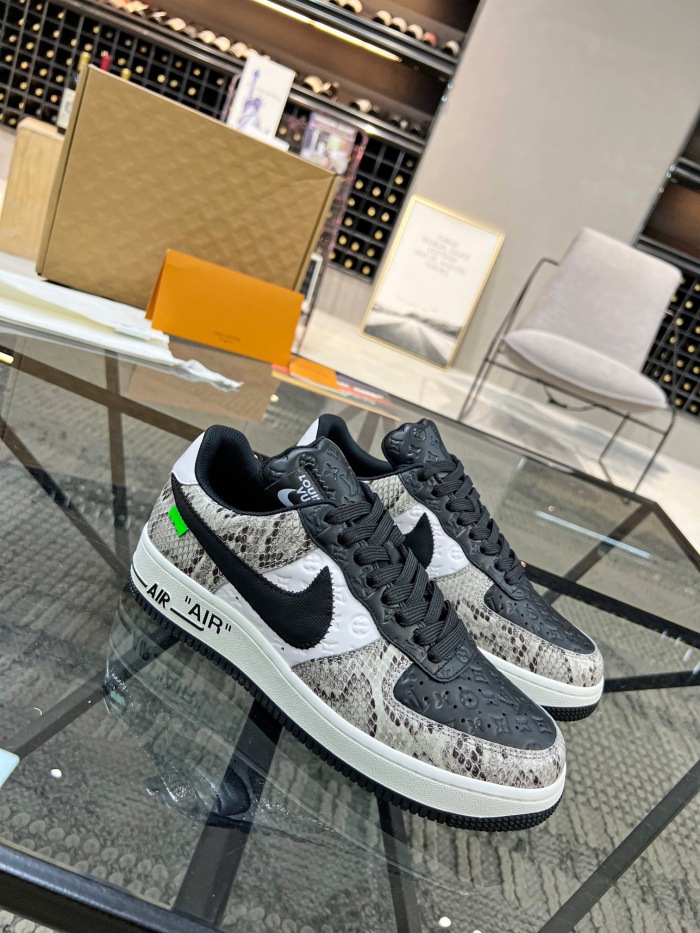 Men Women L*ouis V*uitton x NIKE Sneakers ( Arrenfashion)