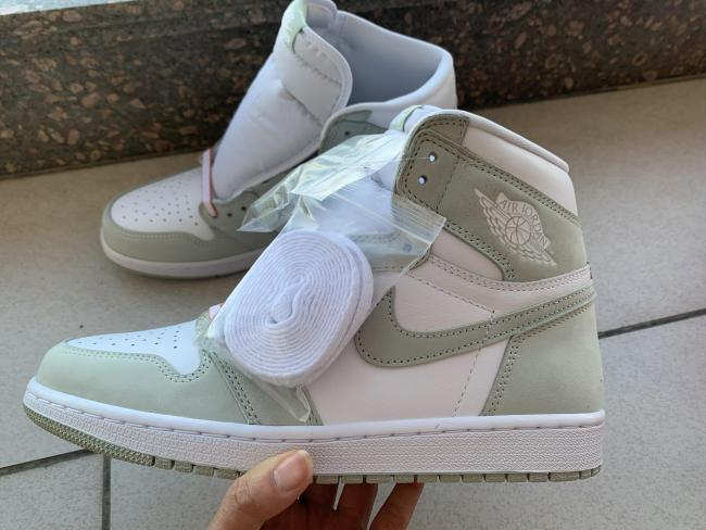  Arrenfashion Air Jordan 1 WMNS “Seafoam” CD0461-002