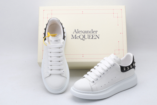  Arrenfashion A*exander M*queen Sneaker