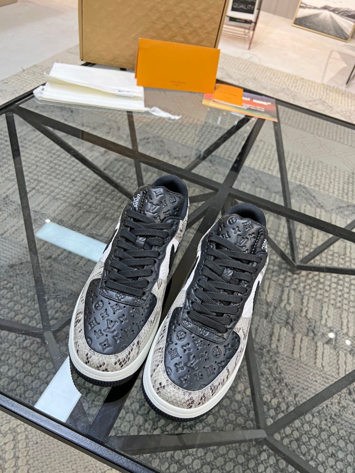 Men Women L*ouis V*uitton x NIKE Sneakers ( Arrenfashion)