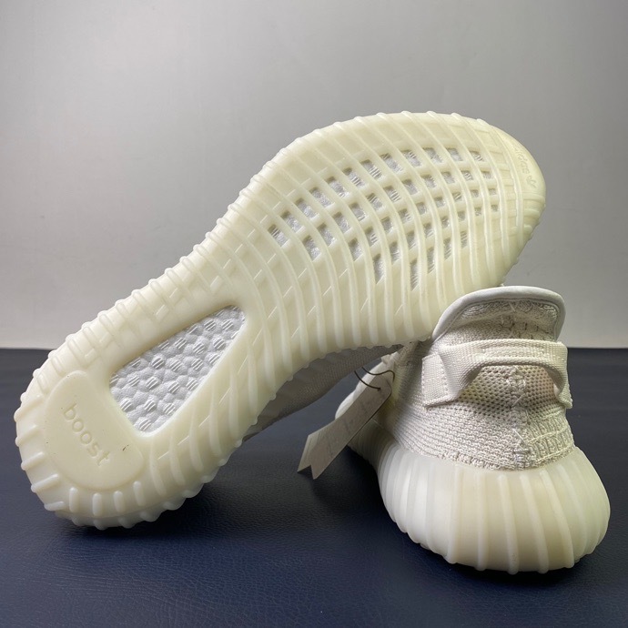  Arrenfashion  Arrenfashion Yeezy Boost 350 V2 HQ6316