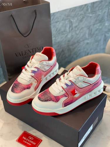  Arrenfashion Women Men V*alentino Sneakers ( Arrenfashion)
