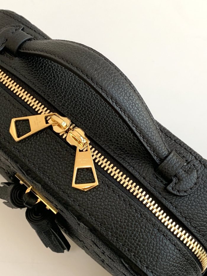  Arrenfashion L*ouis V*uitton Top Bag 22 x 16 x 8 cm